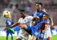 今年会体育官网-意甲赛场激情澎湃，球员斗志昂扬