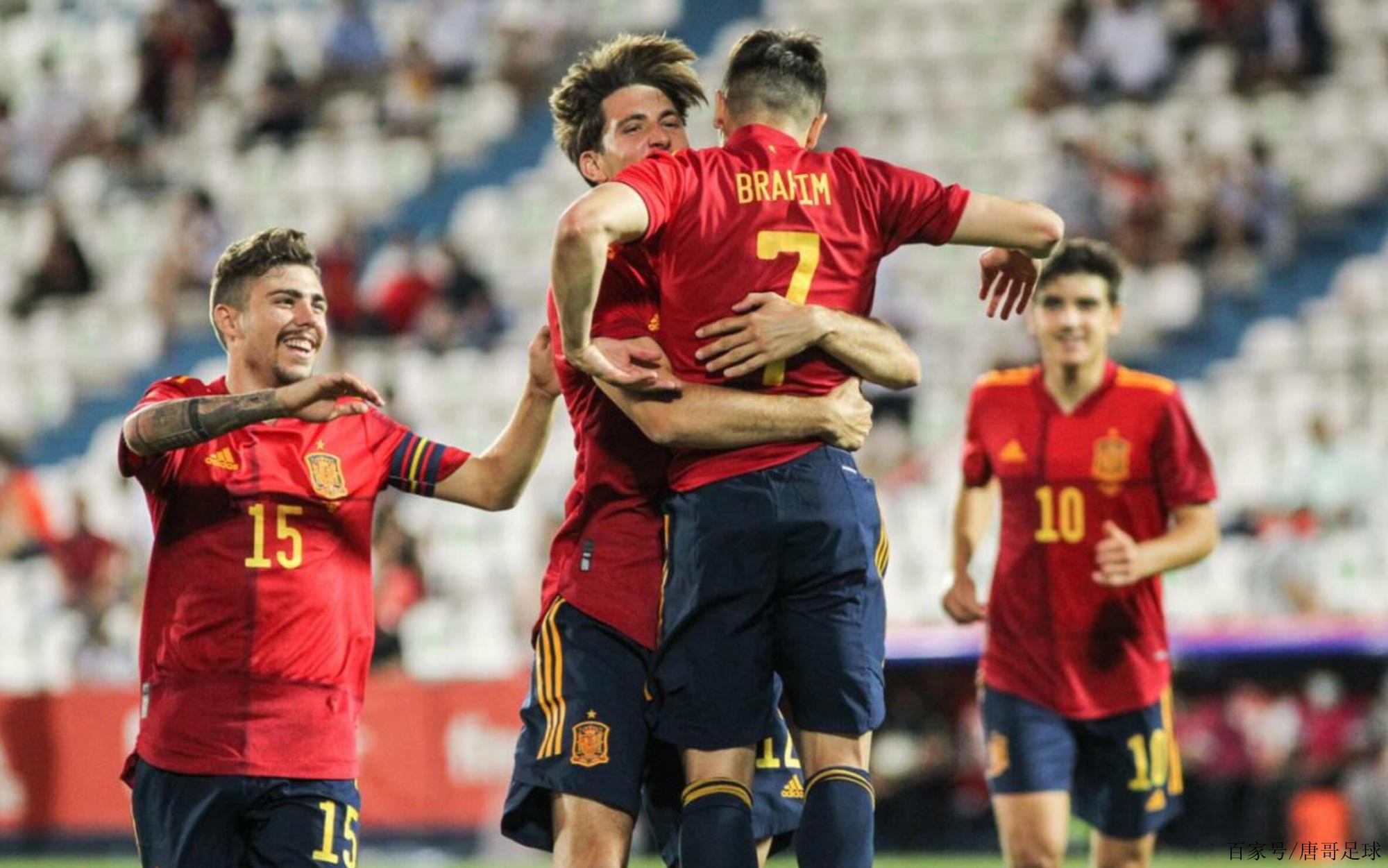 荷兰主场大胜挪威，轻松拿下关键三分(荷兰主场大胜挪威,轻松拿下关键三分球)