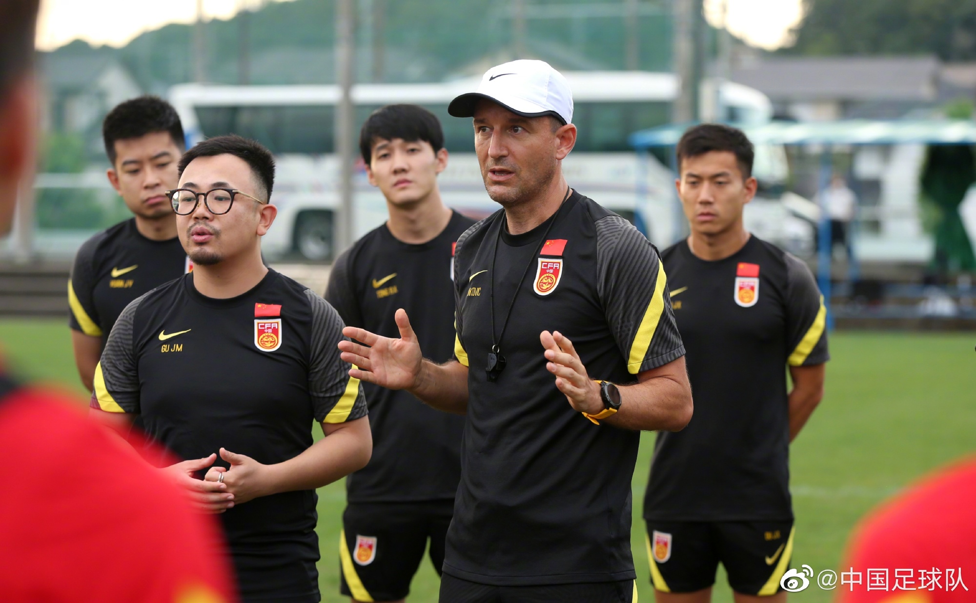 篮网队壮志未酬,球队备战工作持续(篮球人物艾弗森上集) 篮网队壮志未酬,球队备战工作持续(篮球人物艾弗森上集)