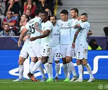 瓦伦西亚客场击败对手，稳定积分榜位置的简单介绍