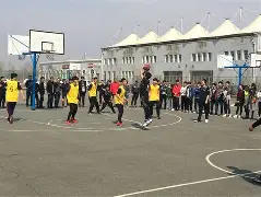 篮球比赛中发生不可思议的戏剧性事件(篮球比赛中发生不可思议的戏剧性事件是)