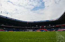 摩斯近期表现出色，法甲联赛竞争愈加激烈的简单介绍