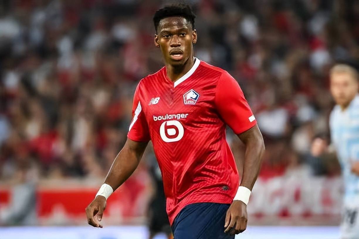 关于里尔摆脱低迷状态获得重要胜利的信息 关于里尔摆脱低迷状态获得重要胜利的信息